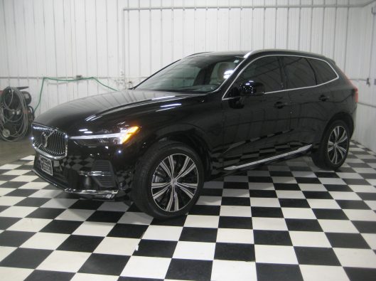 2022 Volvo XC60 004
