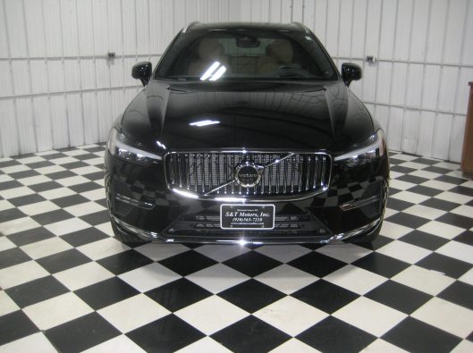 2022 Volvo XC60 005