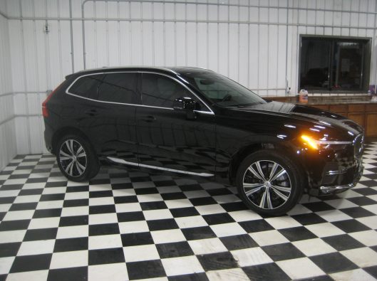 2022 Volvo XC60 009