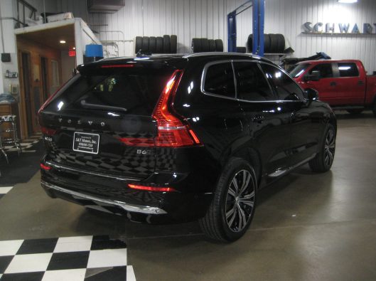 2022 Volvo XC60 012