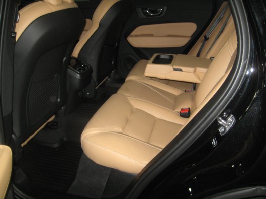 2022 Volvo XC60 026