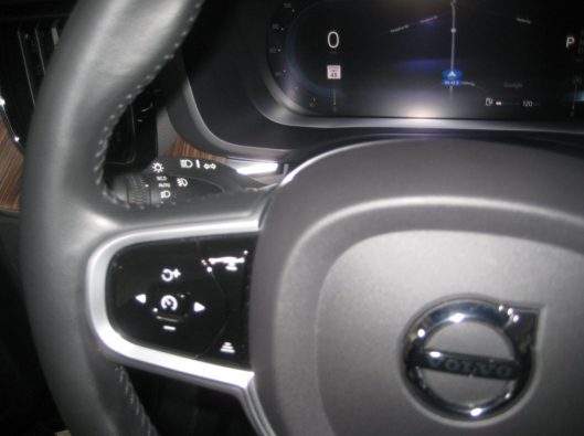 2022 Volvo XC60 040