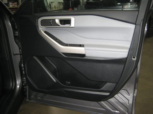2021 Ford Explorer Gray 020