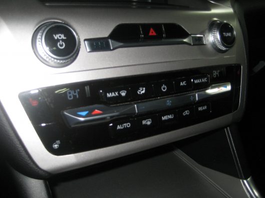 2021 Ford Explorer Gray 043