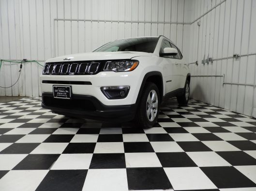 2019 Jeep Compass White 005