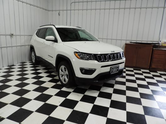 2019 Jeep Compass White 007