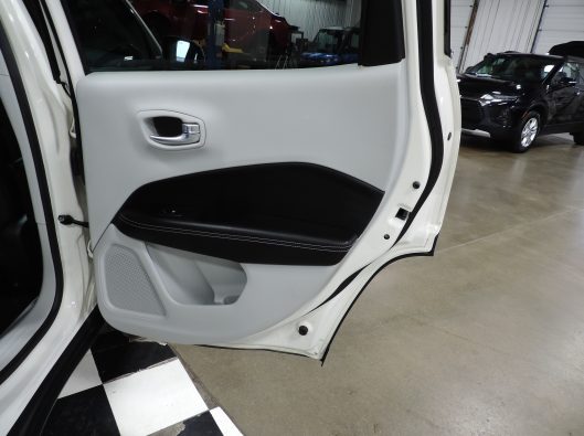 2019 Jeep Compass White 021