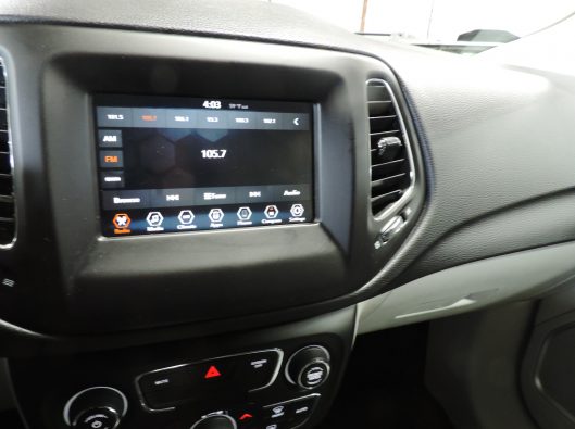 2019 Jeep Compass White 033