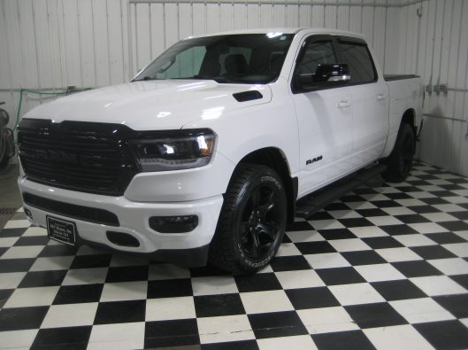 2021 Ram Big Horn white 002