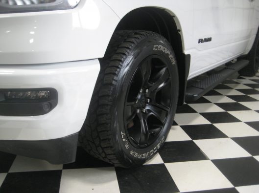 2021 Ram Big Horn white 012