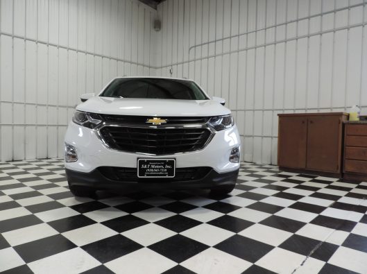 2021 White Chev Equinox 005