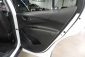 2021 White Chev Equinox 018