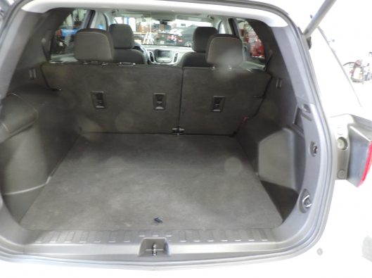 2021 White Chev Equinox 021