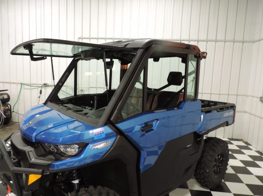 2023 Defender Limited 015