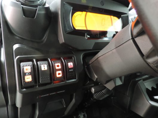 2023 Defender Limited 019