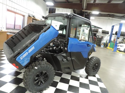 2023 Defender Limited 021