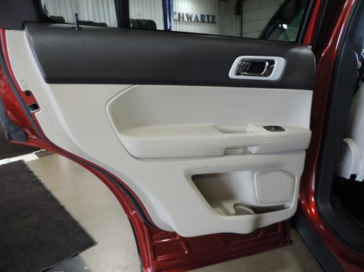 2014 Ford Explorer 031