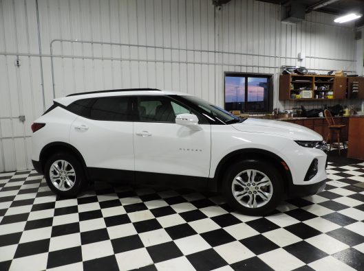 2020 White Chev Blazer 008