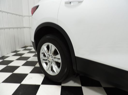 2020 White Chev Blazer 010