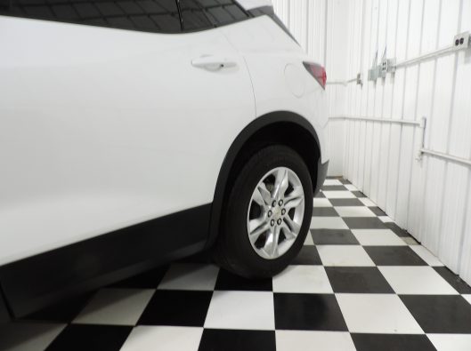 2020 White Chev Blazer 012