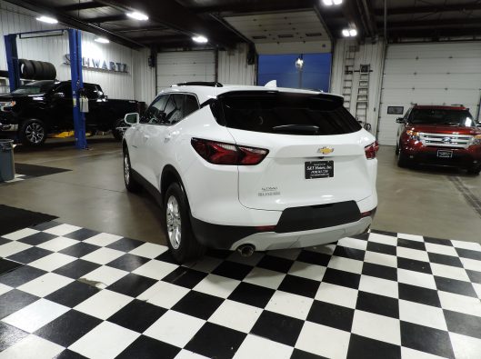 2020 White Chev Blazer 015