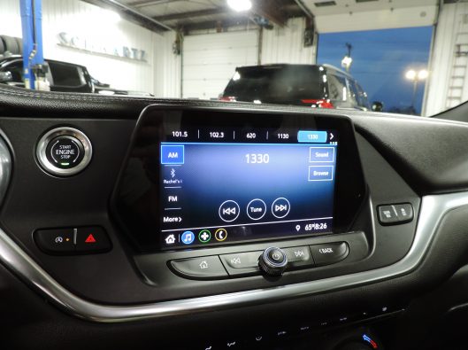 2020 White Chev Blazer 036