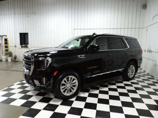 2021 GMC Yukon SLT 003
