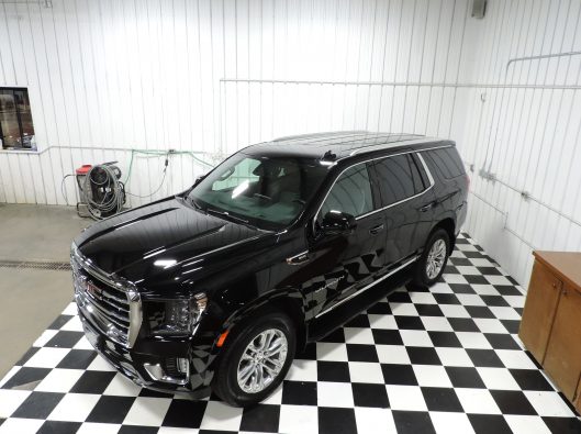 2021 GMC Yukon SLT 016