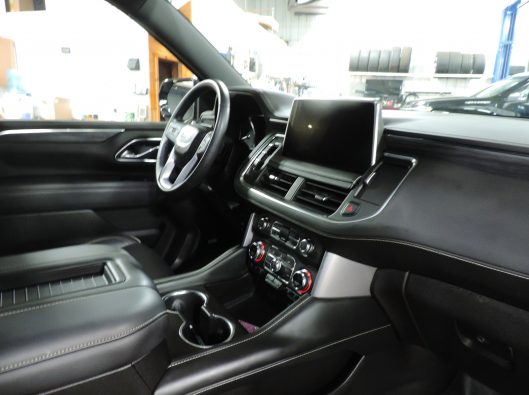 2021 GMC Yukon SLT 024