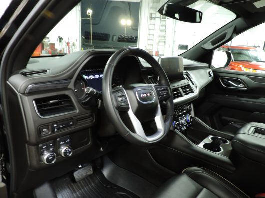 2021 GMC Yukon SLT 037