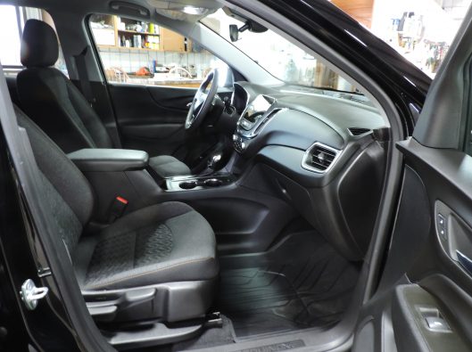 2022 Chevrolet Equinox Black 017