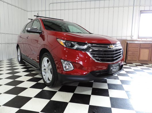 2018 Chev Equinox Red Premier 006