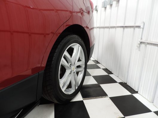 2018 Chev Equinox Red Premier 015