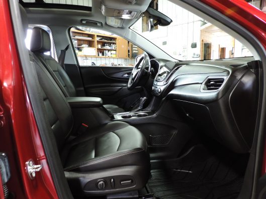 2018 Chev Equinox Red Premier 023