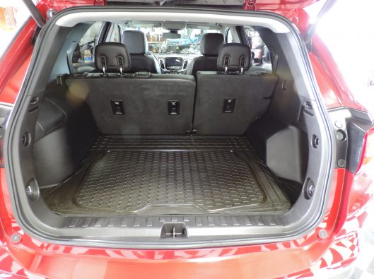 2018 Chev Equinox Red Premier 030
