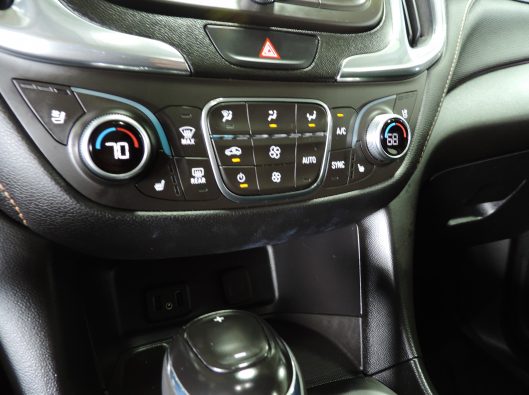 2018 Chev Equinox Red Premier 041