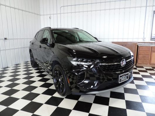 2021 Buick Envision Black Essence 006