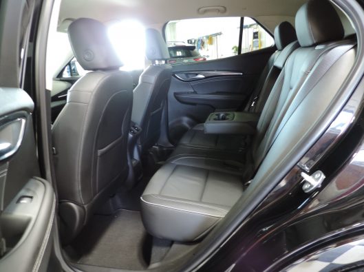 2021 Buick Envision Black Essence 028