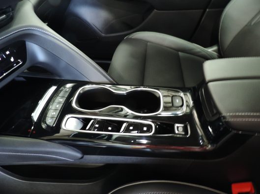 2021 Buick Envision Black Essence 033