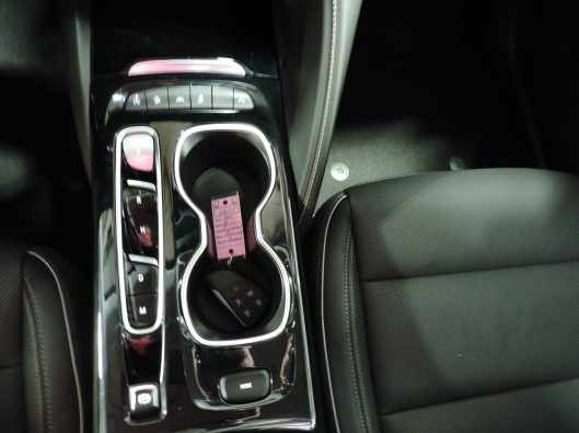 2021 Buick Envision Black Essence 037