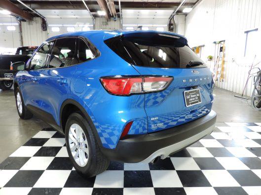 2020 Ford Escape SE Blue 012