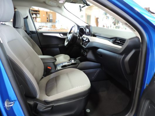 2020 Ford Escape SE Blue 016