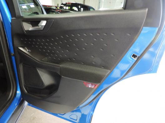 2020 Ford Escape SE Blue 018