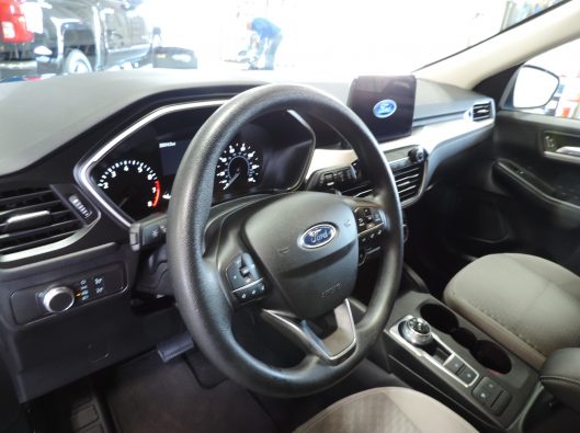 2020 Ford Escape SE Blue 026
