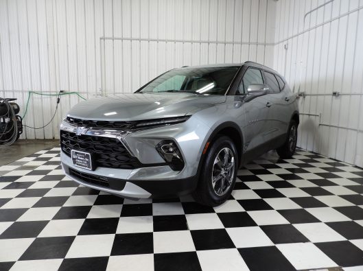 2023 Chev Blazer 001