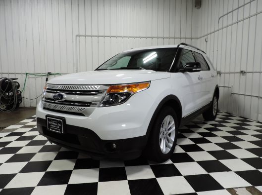 2014 Ford Explorer XLT 001