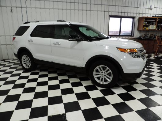 2014 Ford Explorer XLT 007