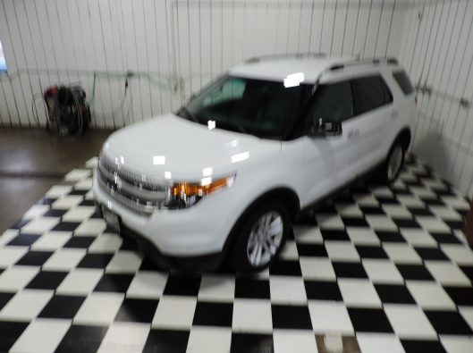 2014 Ford Explorer XLT 012