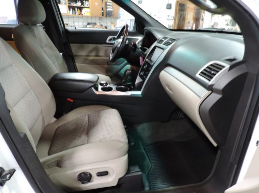 2014 Ford Explorer XLT 018