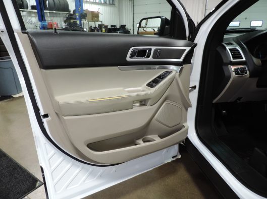 2014 Ford Explorer XLT 026